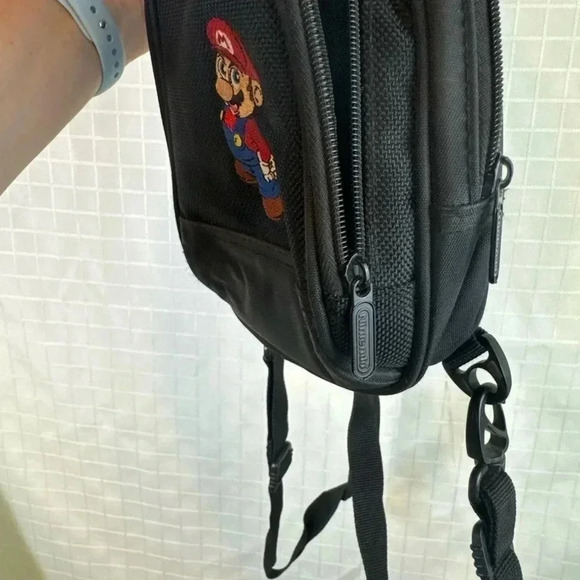 Super Mario Nintendo Brothers Small 9"x6 Black Mini Backpack Bag /Game Case - Picture 4 of 4